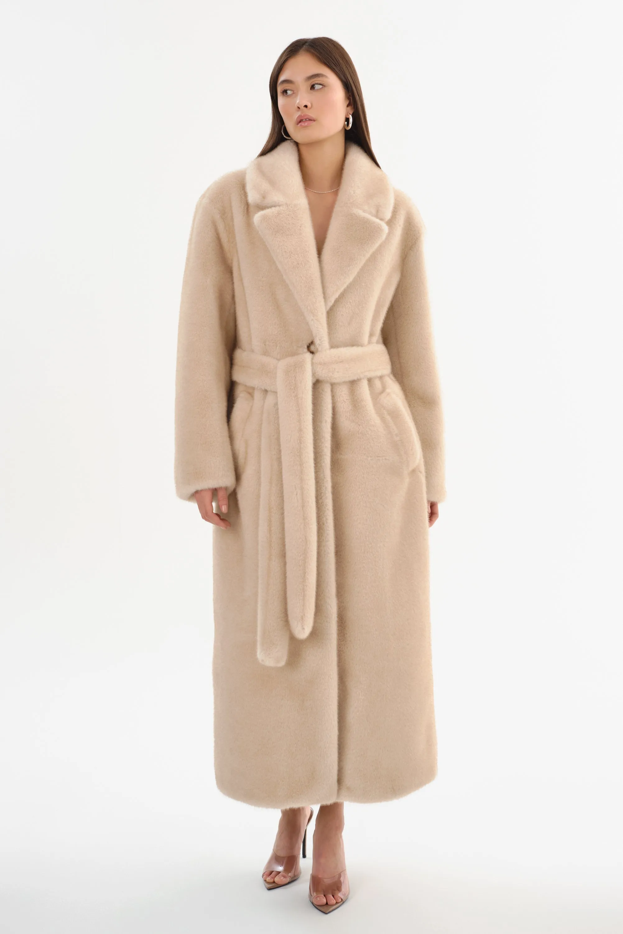 DARELLE | Oversized Faux Fur Maxi Coat