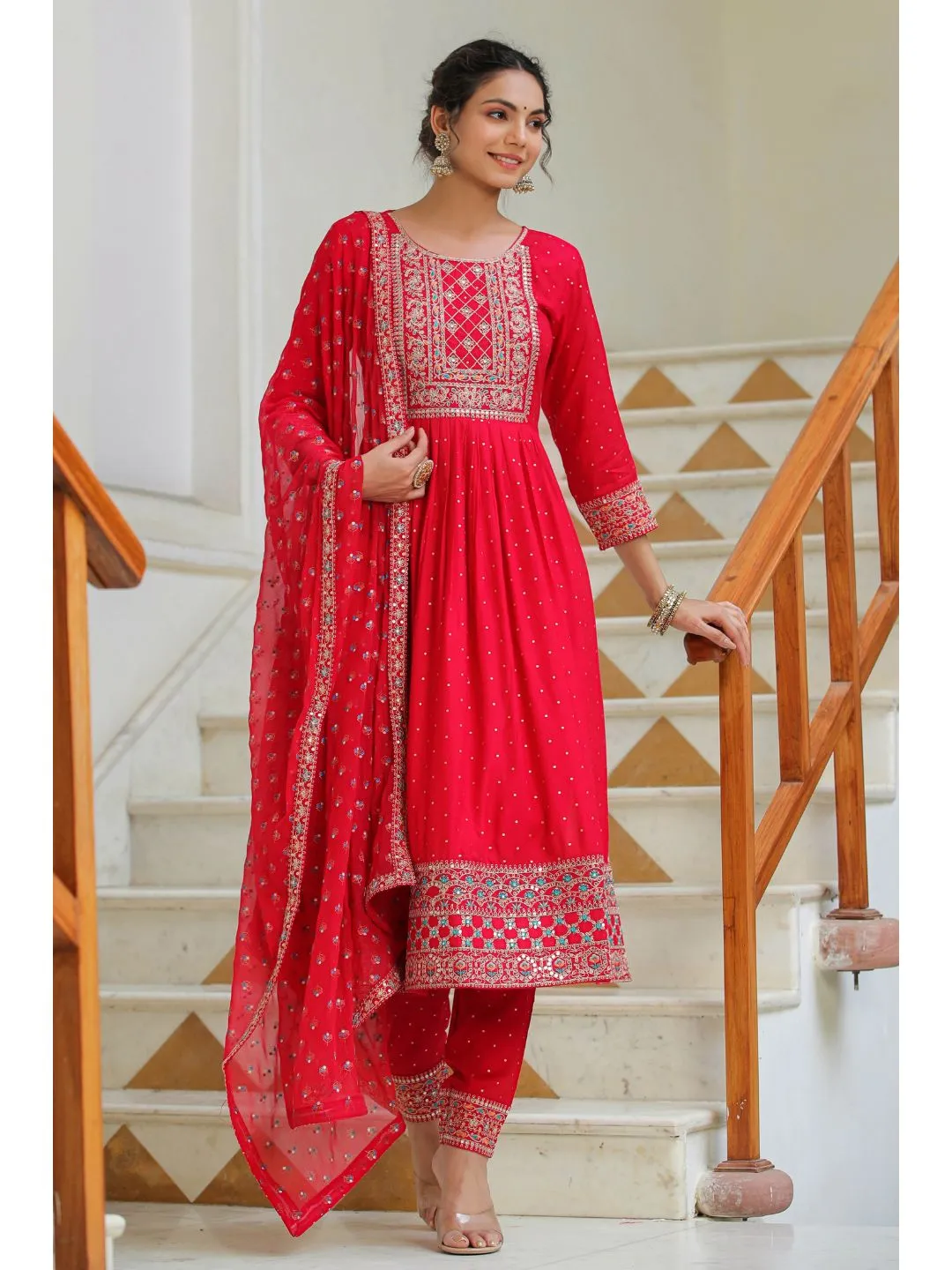 Raatrani Red Embroidered Naira Suit Set