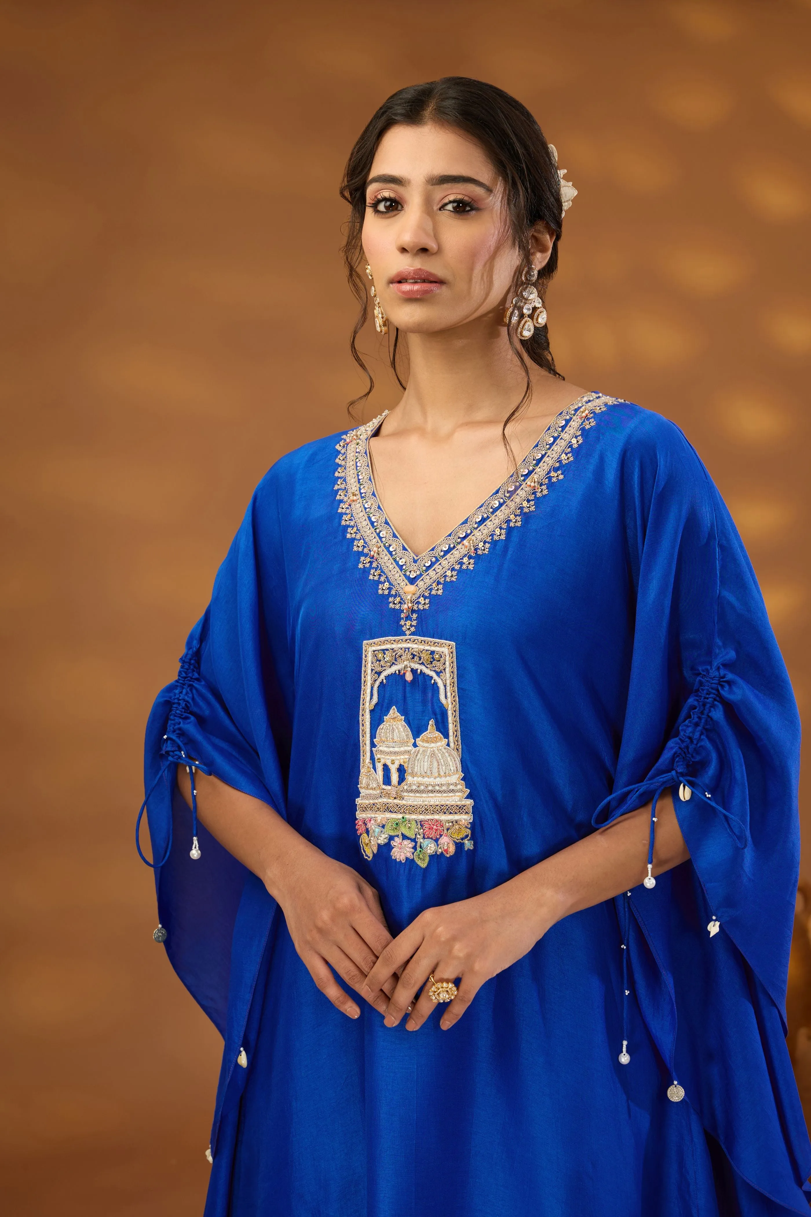 Raj Mahal Suit Set