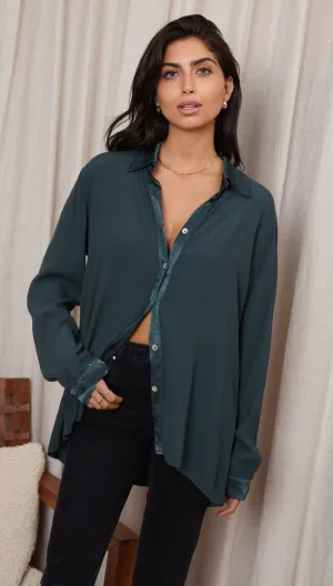 ROMY SATIN CREPE SHIRT - EMERALD