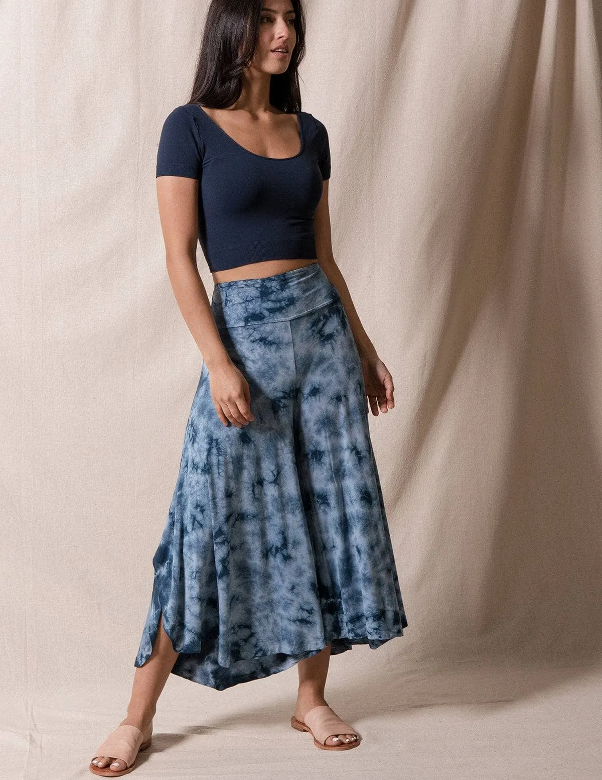 Tie-Dye Flowy Crop Pants